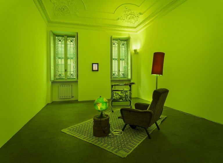 Roberto Casti “Una melodía desde fuera” en la Galería Simóndi, Turín